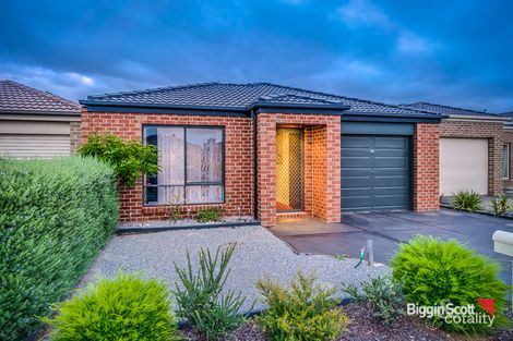 Property photo of 28 Bronson Circuit Hoppers Crossing VIC 3029