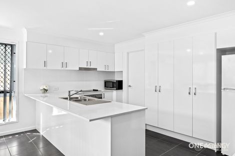 Property photo of 65 Westminster Boulevard Doolandella QLD 4077