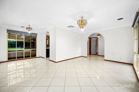 Property photo of 10 Ivan Crescent Hampton Park VIC 3976