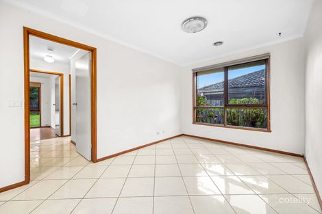 Property photo of 10 Ivan Crescent Hampton Park VIC 3976