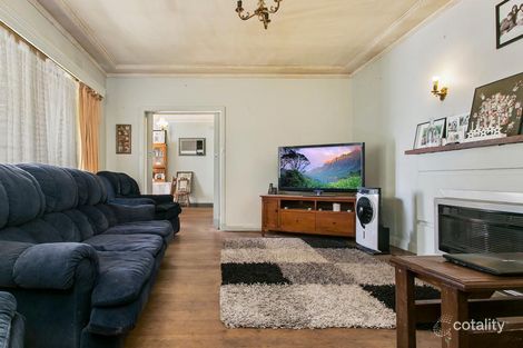 Property photo of 13 High Street Kangaroo Flat VIC 3555