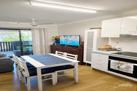 Property photo of 19/15 Carmichael Court Wynnum West QLD 4178