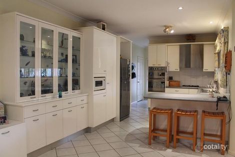 Property photo of 16 Lindeman Crescent Green Valley NSW 2168