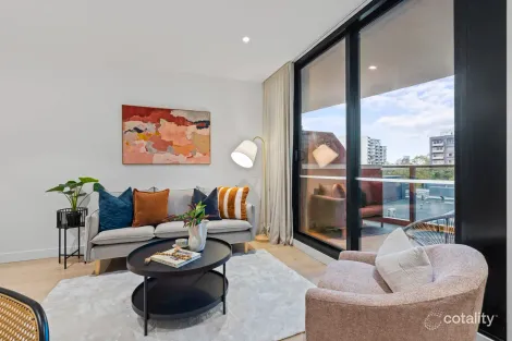 Property photo of 302/8 Bowen Crescent Melbourne VIC 3004