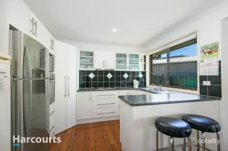 Property photo of 21 Horseshoe Circuit St Clair NSW 2759