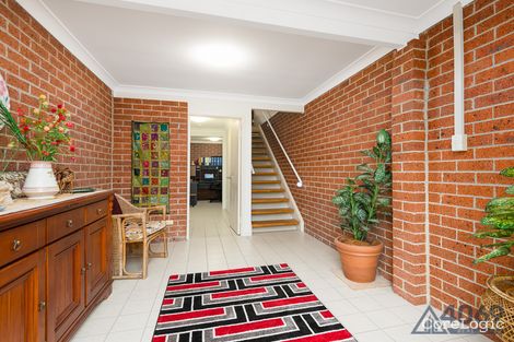 Property photo of 10/67 Brookfield Road Kenmore QLD 4069