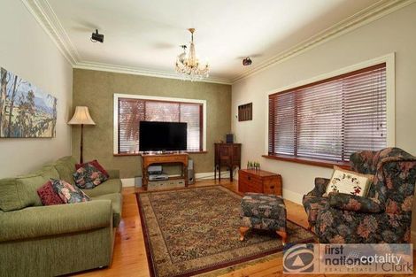 Property photo of 166 Princes Way Drouin VIC 3818