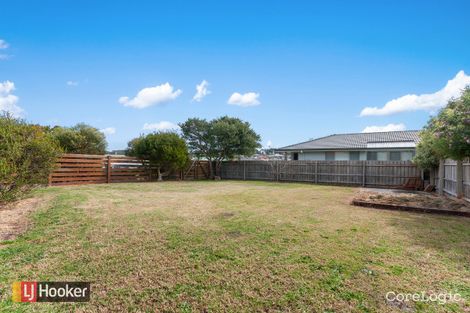 Property photo of 1 Morkham Court Lakes Entrance VIC 3909