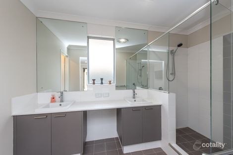 Property photo of 7 Rotherham Brace Caversham WA 6055