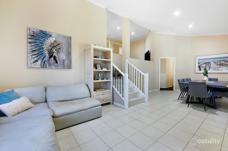 Property photo of 1 Arbury Hill Close Burleigh Heads QLD 4220