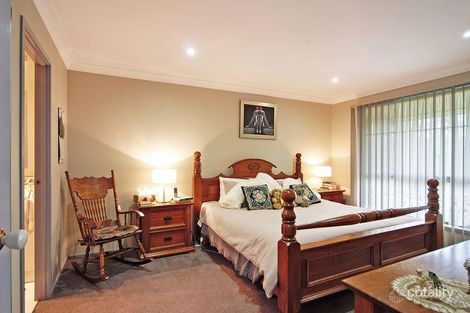 Property photo of 1 Elvin Drive Bomaderry NSW 2541
