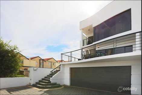 30 Scarborough Beach Rd, Scarborough, WA 6019