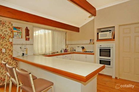 Property photo of 2 Romsey Grove Kiara WA 6054