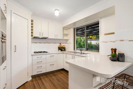 Property photo of 14 Rolaine Close Lilydale VIC 3140