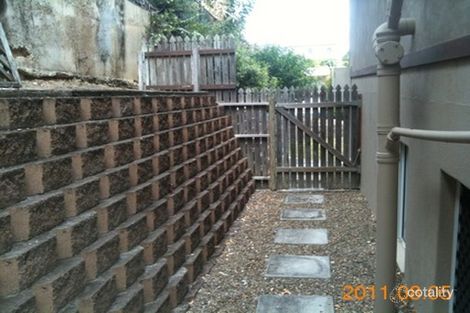 29 Willow St, New Auckland, QLD 4680