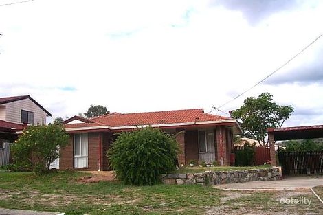 33 Chalfont Way, Swan View, WA 6056