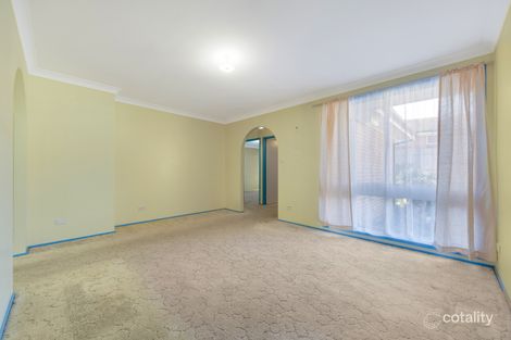 Property photo of 21 Glenella Way Minto NSW 2566