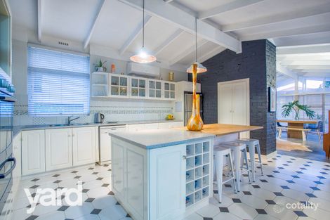 Property photo of 9 Potts Street Melville WA 6156