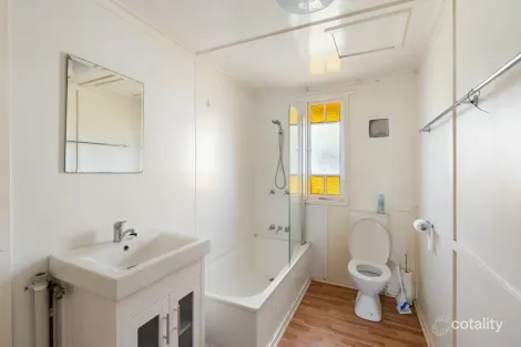 Property photo of 3 Robertson Street South Toowoomba QLD 4350