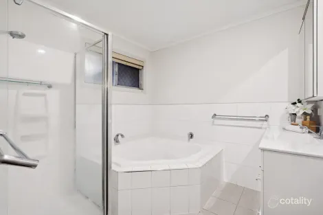 Property photo of 10 Jarrah Street Keperra QLD 4054