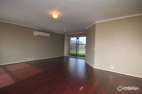 Property photo of 30 Callistemon Court Lucknow VIC 3875