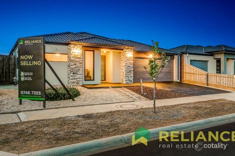Property photo of 22 Cotton Field Way Brookfield VIC 3338