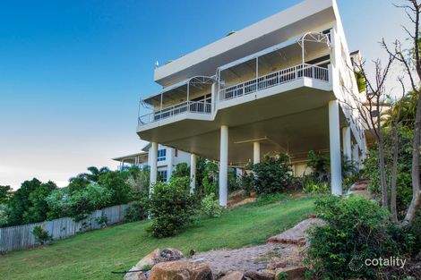 Property photo of 2/13 Hillside Crescent Townsville City QLD 4810
