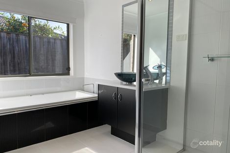 7 Tetrabine Way, Lyndhurst, VIC 3975