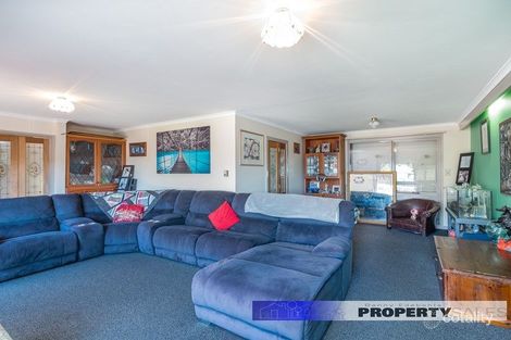 Property photo of 19 March Street Newborough VIC 3825