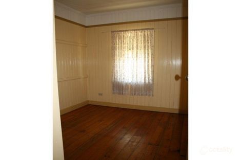 Property photo of 109 Glebe Road Silkstone QLD 4304