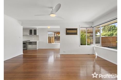Property photo of 13 Saxon Drive Mooroolbark VIC 3138