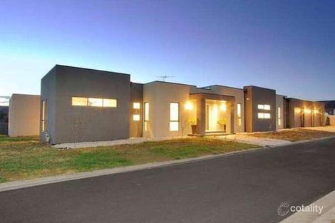 49-51 Highland Way, Leopold, VIC 3224