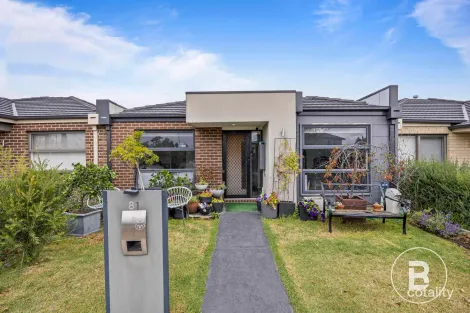 Property photo of 81 Oshannassy Parade Lucas VIC 3350