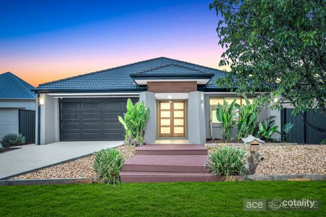 Property photo of 2 Sassafras Close Point Cook VIC 3030