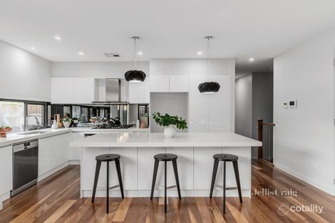 Property photo of 6 Gowan Road Mount Waverley VIC 3149