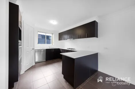 Property photo of 2 Spender Avenue Point Cook VIC 3030