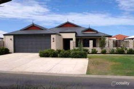 4 Boardwalk Bvd, Halls Head, WA 6210