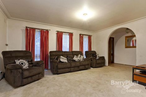 Property photo of 60 Grimwade Crescent Frankston VIC 3199