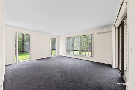 Property photo of 21 Aspendale Place Lyndhurst VIC 3975