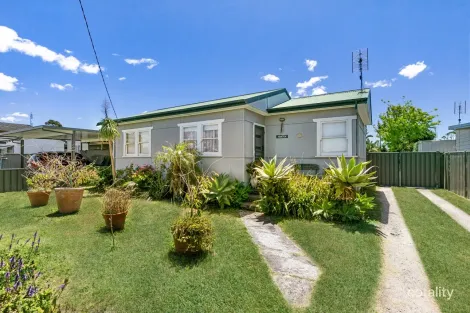 Property photo of 25 Winifred Avenue Umina Beach NSW 2257