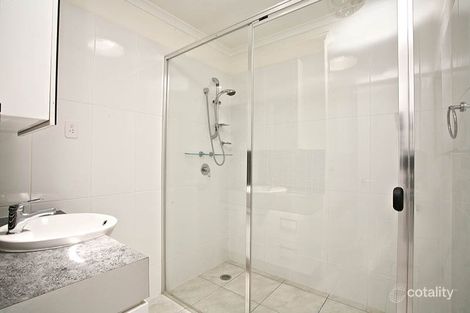 Property photo of 15 Dromana Crescent Helensvale QLD 4212
