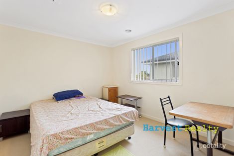 Property photo of 2/5 Tarella Street Hampton Park VIC 3976