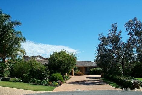 16 Parkin Ct, Eden Hill, WA 6054