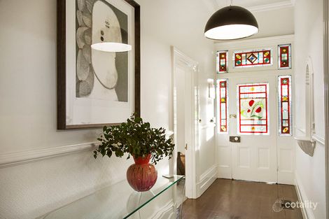 Property photo of 53 Shoobra Road Elsternwick VIC 3185