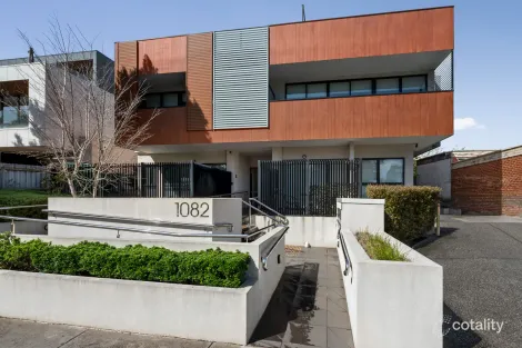 Property photo of 106/1082 Burke Road Balwyn North VIC 3104