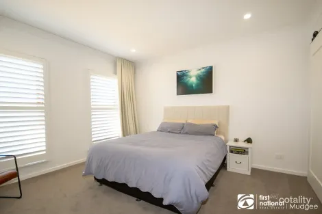 Property photo of 3 Steel Drive Spring Flat NSW 2850