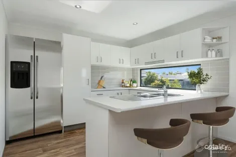 Property photo of 62 Parkland Drive Springfield Lakes QLD 4300