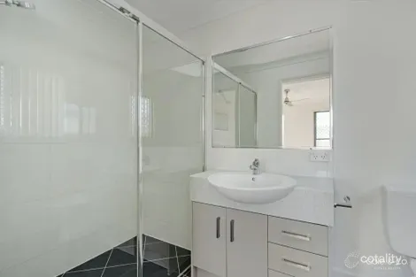 Property photo of 62 Parkland Drive Springfield Lakes QLD 4300