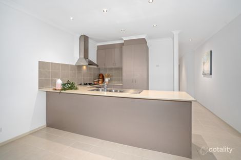 Property photo of 5 St Leonard Drive South Morang VIC 3752