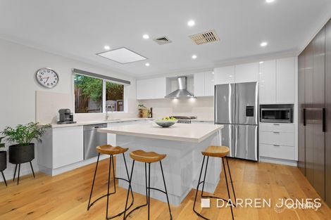 Property photo of 3 Kundy Close Greensborough VIC 3088